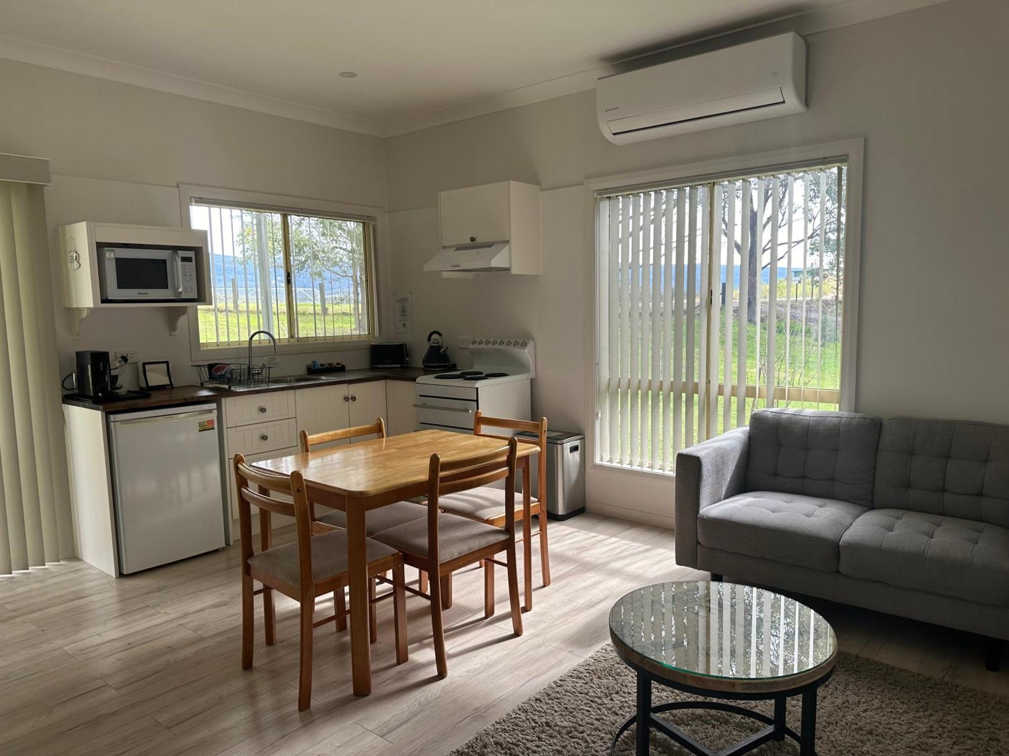 Blueberry Hills On Comleroy Farmstay - Self-Contained Cottages 쿠라종 외부 사진